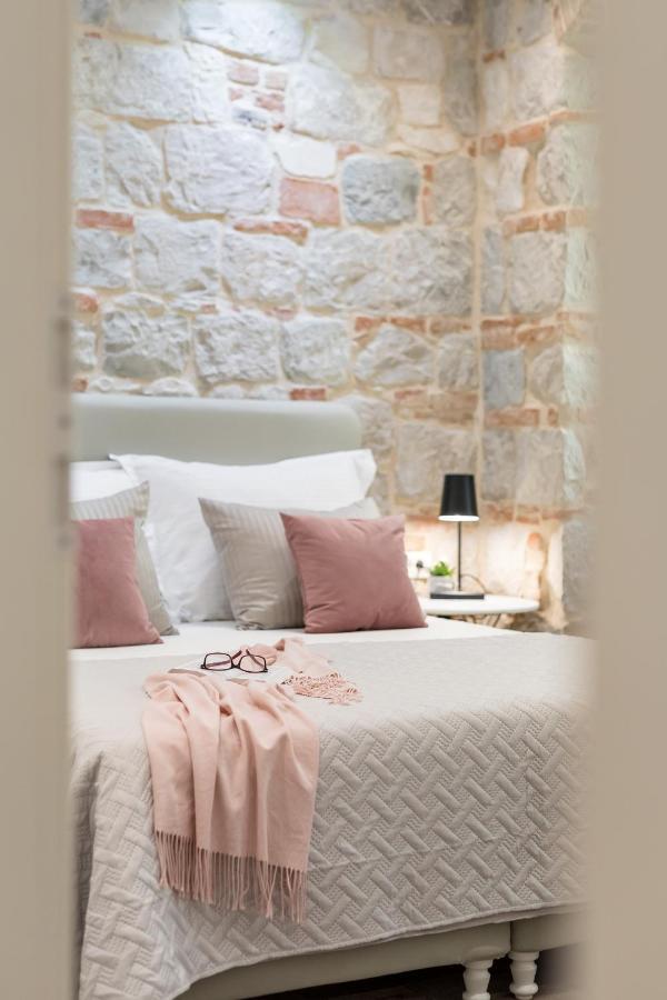 Apartamento Adriatik Lux Teatro 2 Split Exterior foto